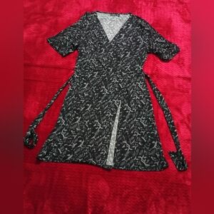 Apt. 9 Monochrome Patterned Midi Dress